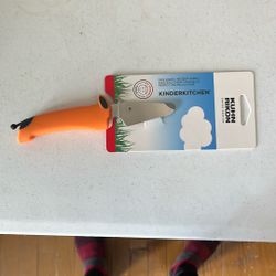 Kids Learning Knife