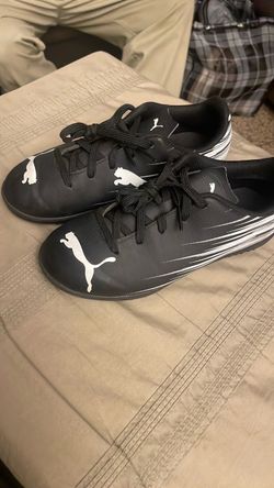 Puma cleats size 1.5 boys