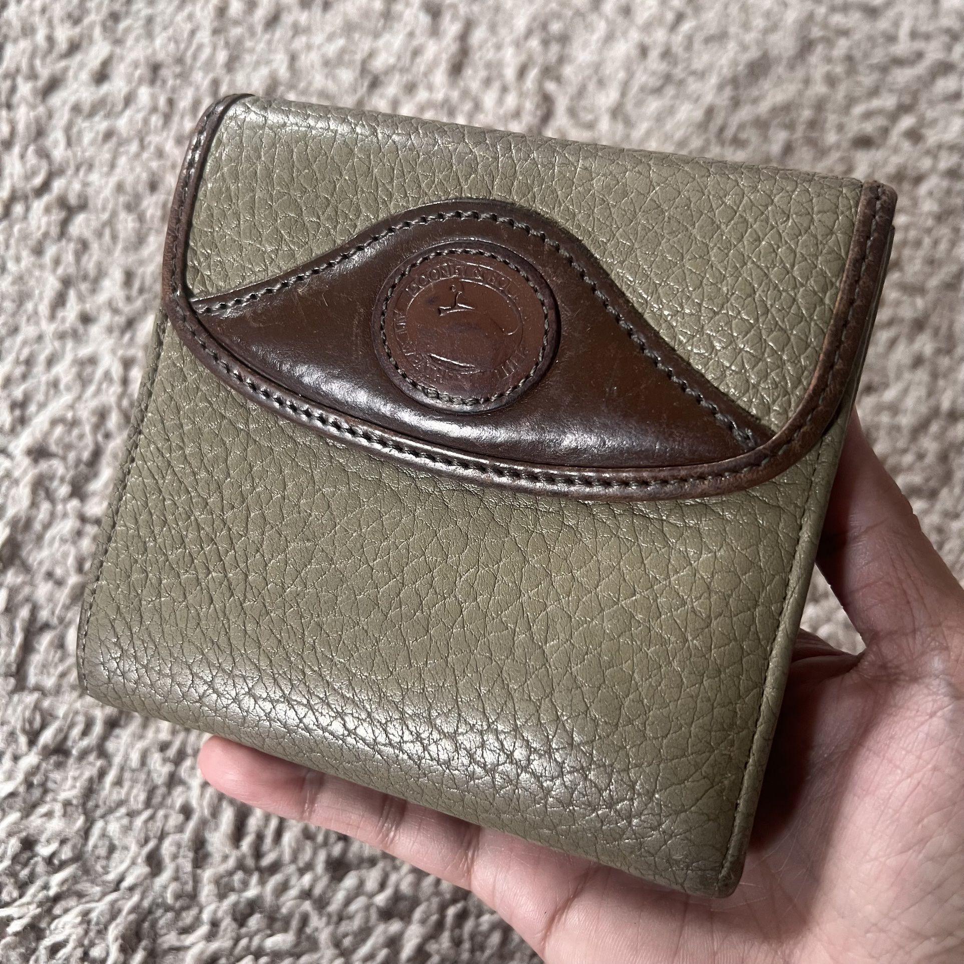 Dooney And Bourke for Sale in Houston, TX - OfferUp