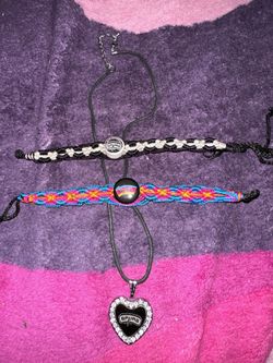 Spurs Necklace & Bracelets 
