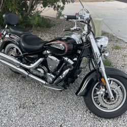 2013 Yamaha Road Star 1700 