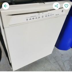 GE  Dishwasher , Fair Condition 