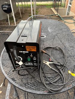 Chicago Electric Welding Flux 125 Welder