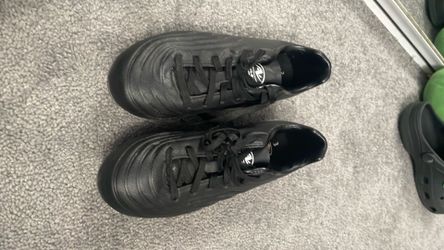 Size 3 soccer cleats