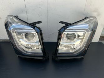GMC YUKON Denali Front Headlights HED Xenon Left And Right 2015 TO 2020 New Aftermarket