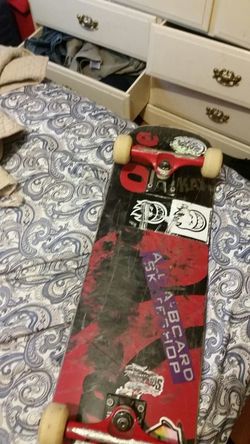 Skateboard expedition one