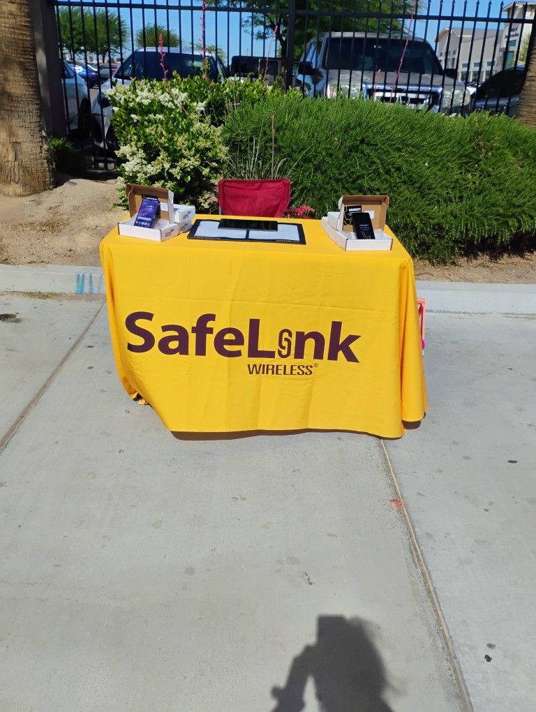 Free SafeLink Phones
