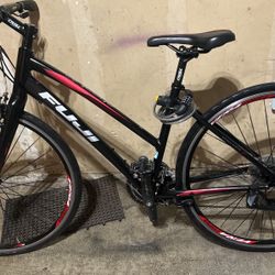 FUJI Absolute 1.7 Road bike 