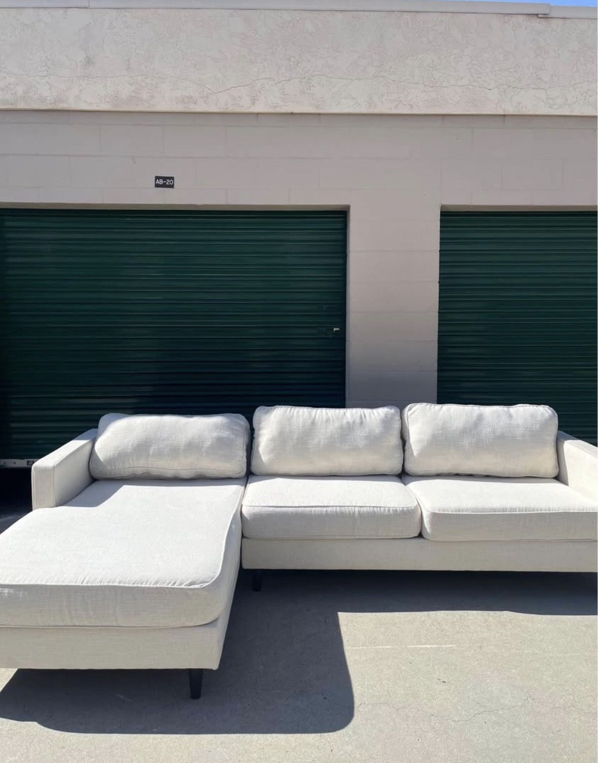Living Space Sectional Couch 🛻 Delivery Available🛻