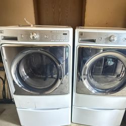 Large Capacity Washer And Electric Dryer 