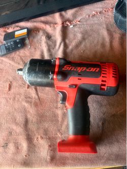 Snap on 1/2 impact gun