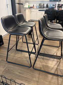 Set of 4 Black Faux Leather Bar Stools