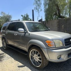 2003 Toyota Sequoia