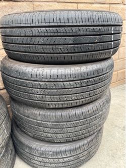 215/60r16 kuhmo  tires en excelentes condiciones de vida las 4