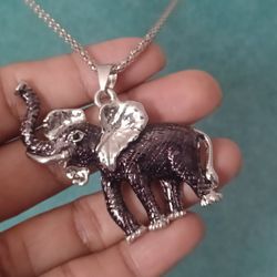 Elephant Pendant Necklace 