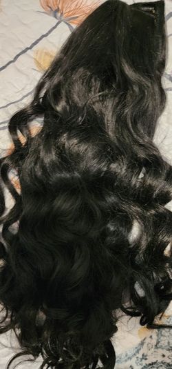 V Part Wig Body

Wave Wigs synthetic