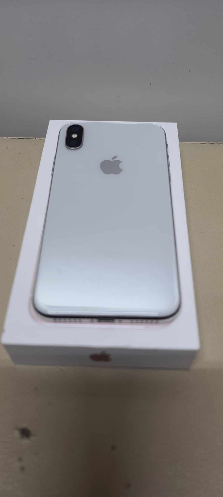iPhone X White