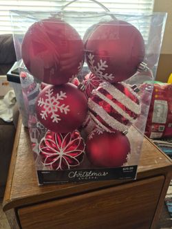 The Christmas Shoppe Red Shatterproof Ornaments 12-Pack