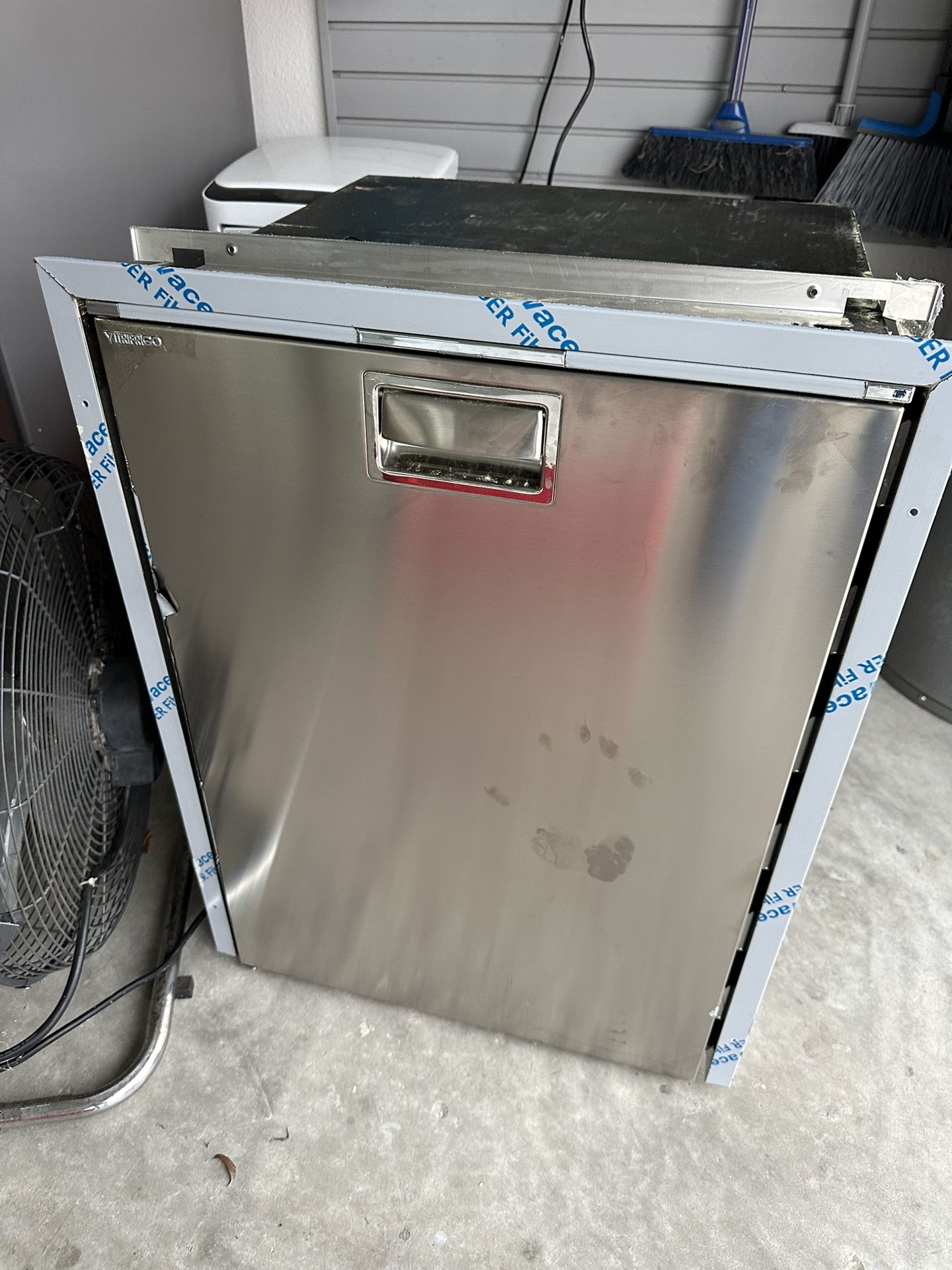 RV Mini Refrigerador