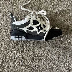 Lv Skates