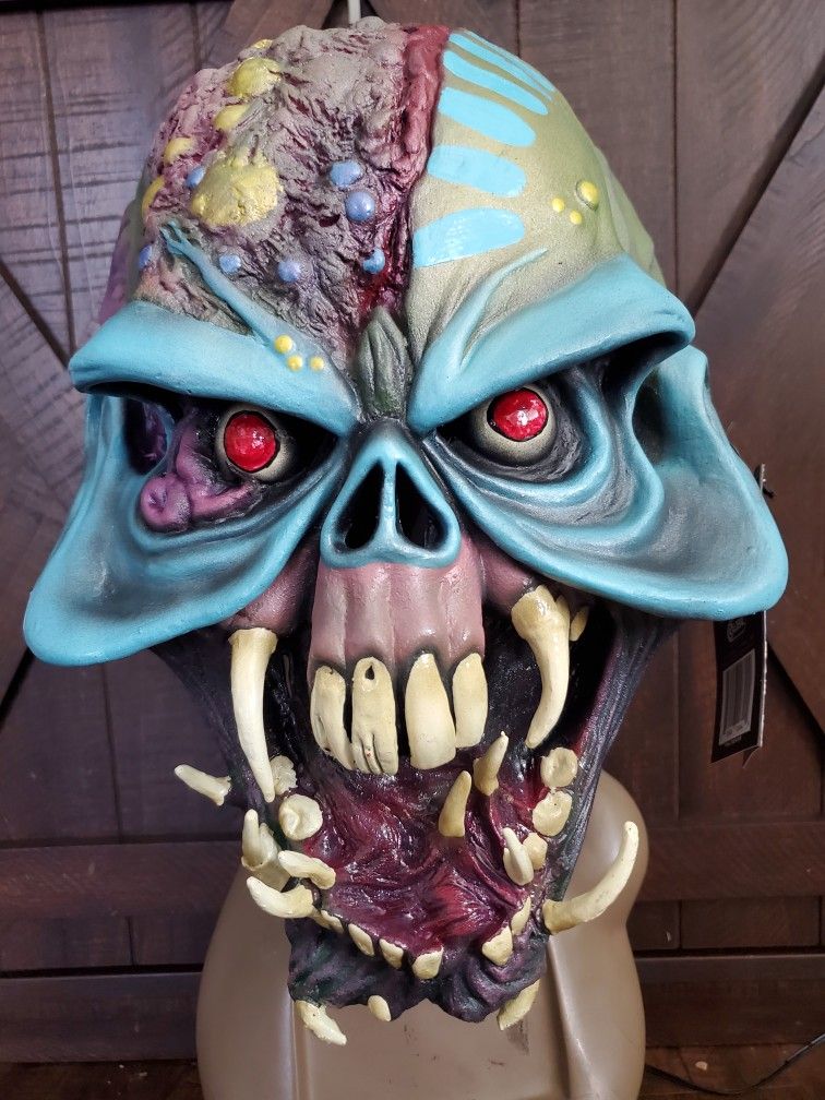 Iron Maiden Final Frontier Eddie Latex Halloween Mask Heavy Metal Icon New Adult size