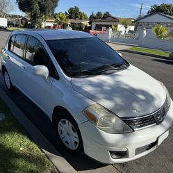 2012 NISSAN VERSA