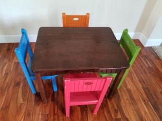 Cafe kid table 2024 and chair set