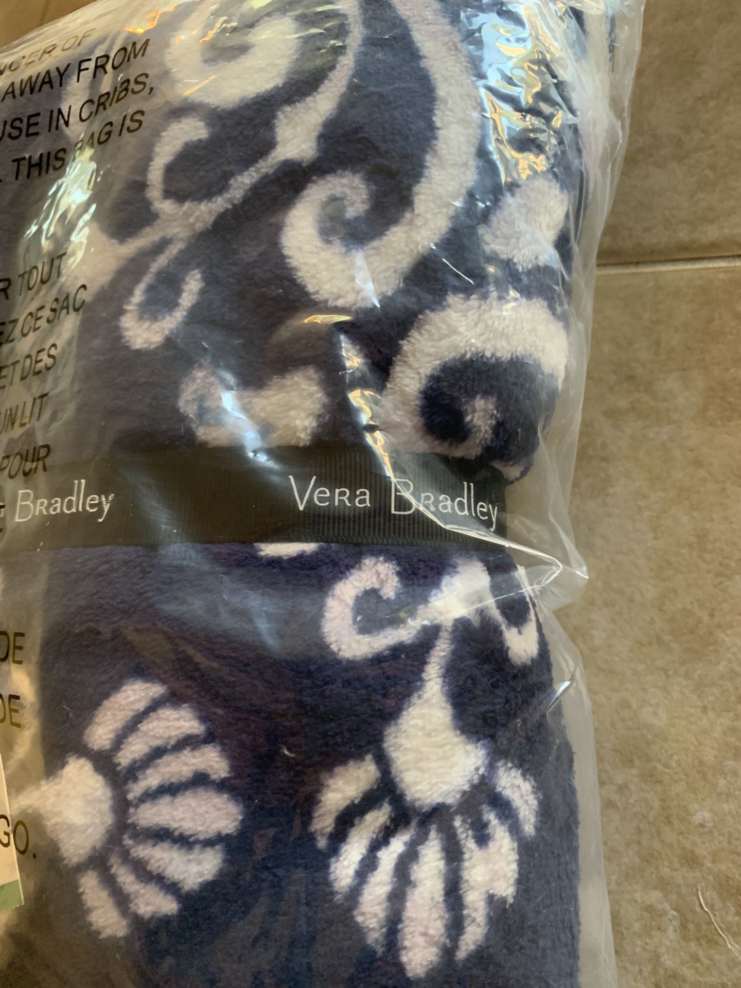NEW In Package Vera Bradley Blanket