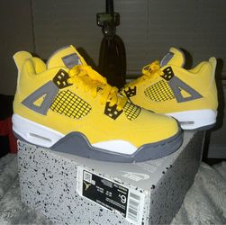 Jordan Lightning 4s 6y