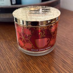 Bath & Body Works Candle 