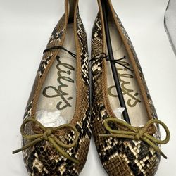 animal print flat ballerinas