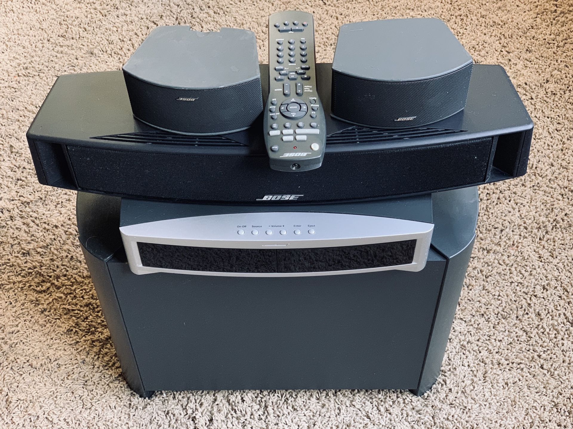 Bose AV3-2-1 III (3) GSX Media Center DVD Player With Speakers