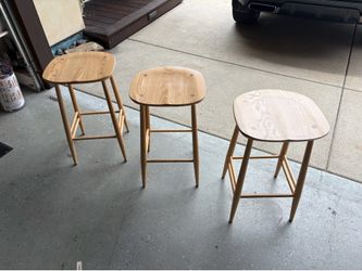 Set of 3 Solid Wood Counter Stools