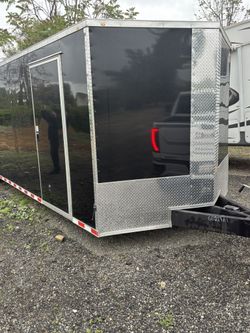 2024 34 Enclosed Traile