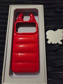 The Puffer Case Devil in Red IPhone 17 Pro Max