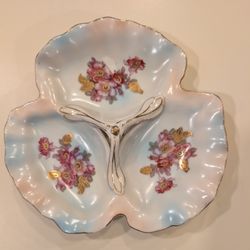 Thames Moss Rose Hand painted Candy / Nut Dish