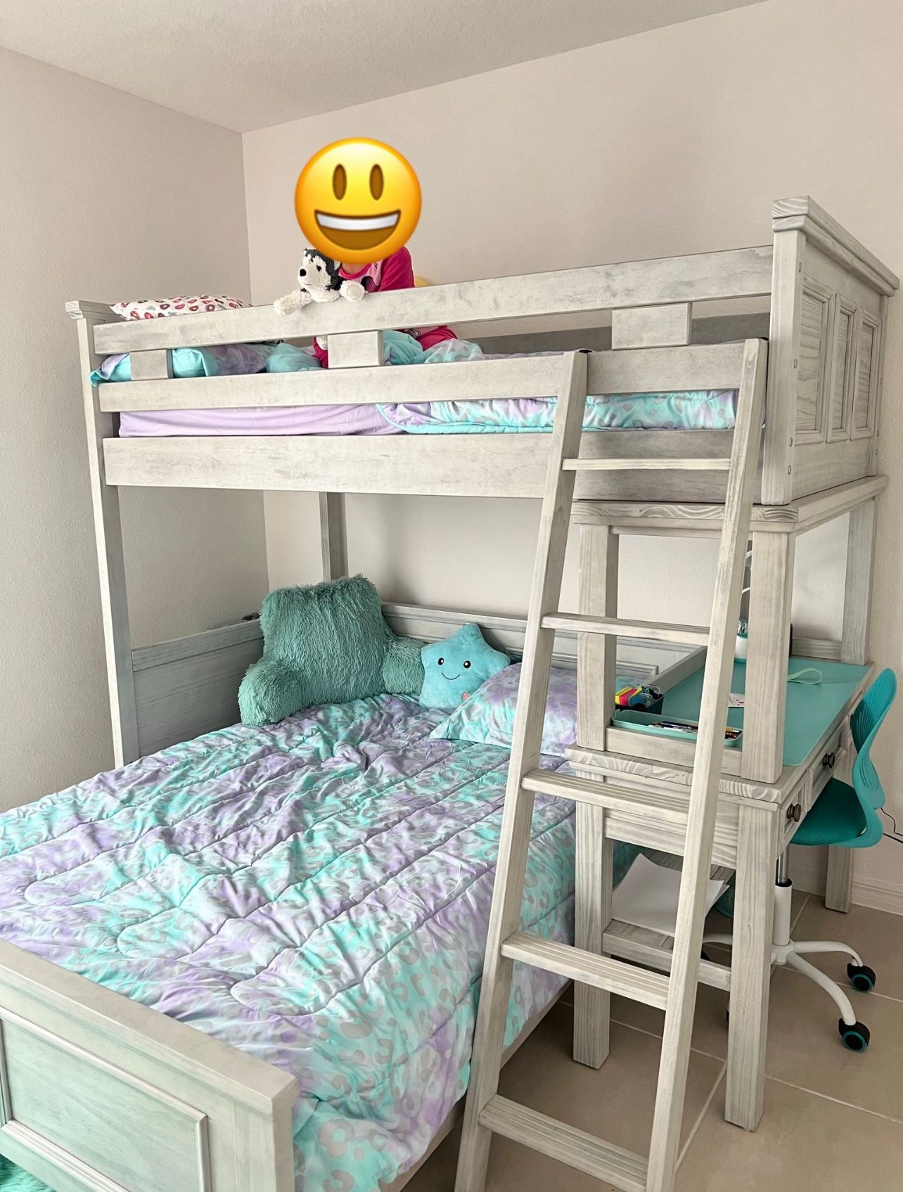 twin bunk bed with desk “like new”
