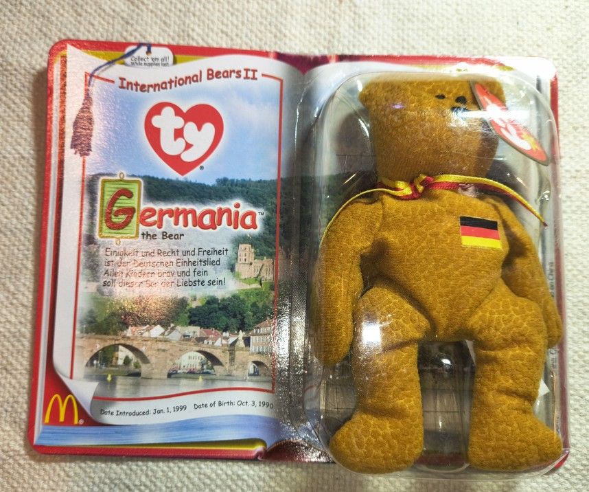 McDonald's Beanie Babies: Germania The Bear