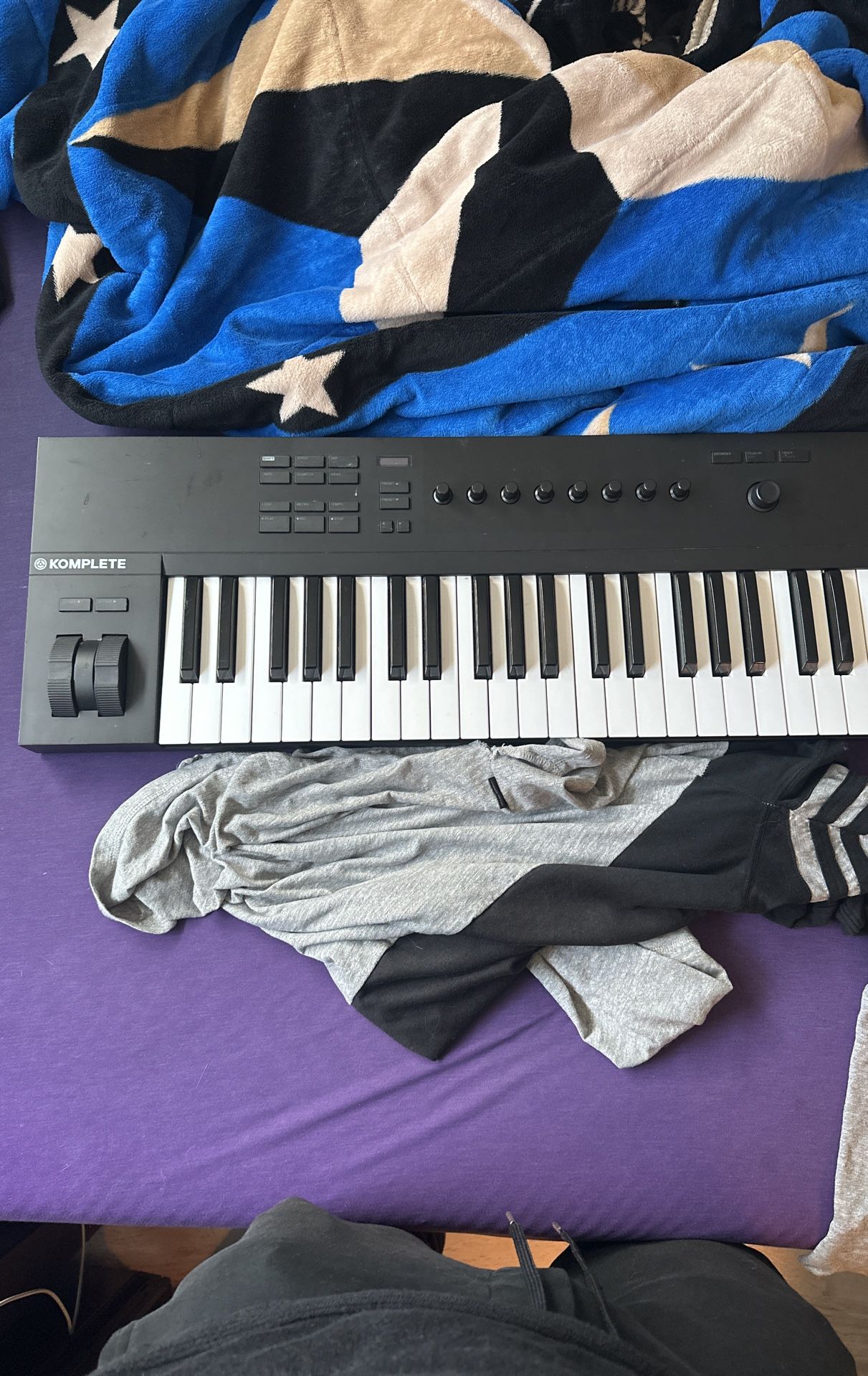 KOMPLETE KONTROL A49