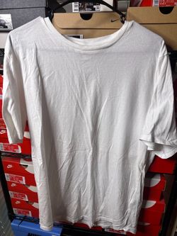 PacSun white tee Size Large lightly used men’s scallop fit #basics #tee
