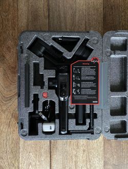 Moza Aircross 3-Axis Handheld Gimbal