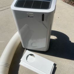 DeLonghi 12000 BTU Portable AC Air Conditioner Cools Up To 500sq Ft