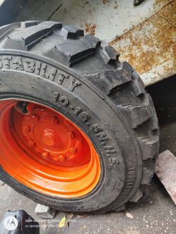 4 new wheel and tires