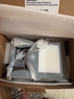 Solar motion sensor light. New