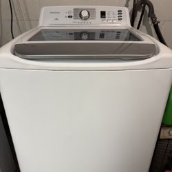 Insignia Washer & Dryer