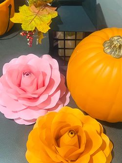Hand made paper Roses
