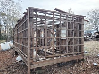 Frame Bilding 10×31. For Sale..