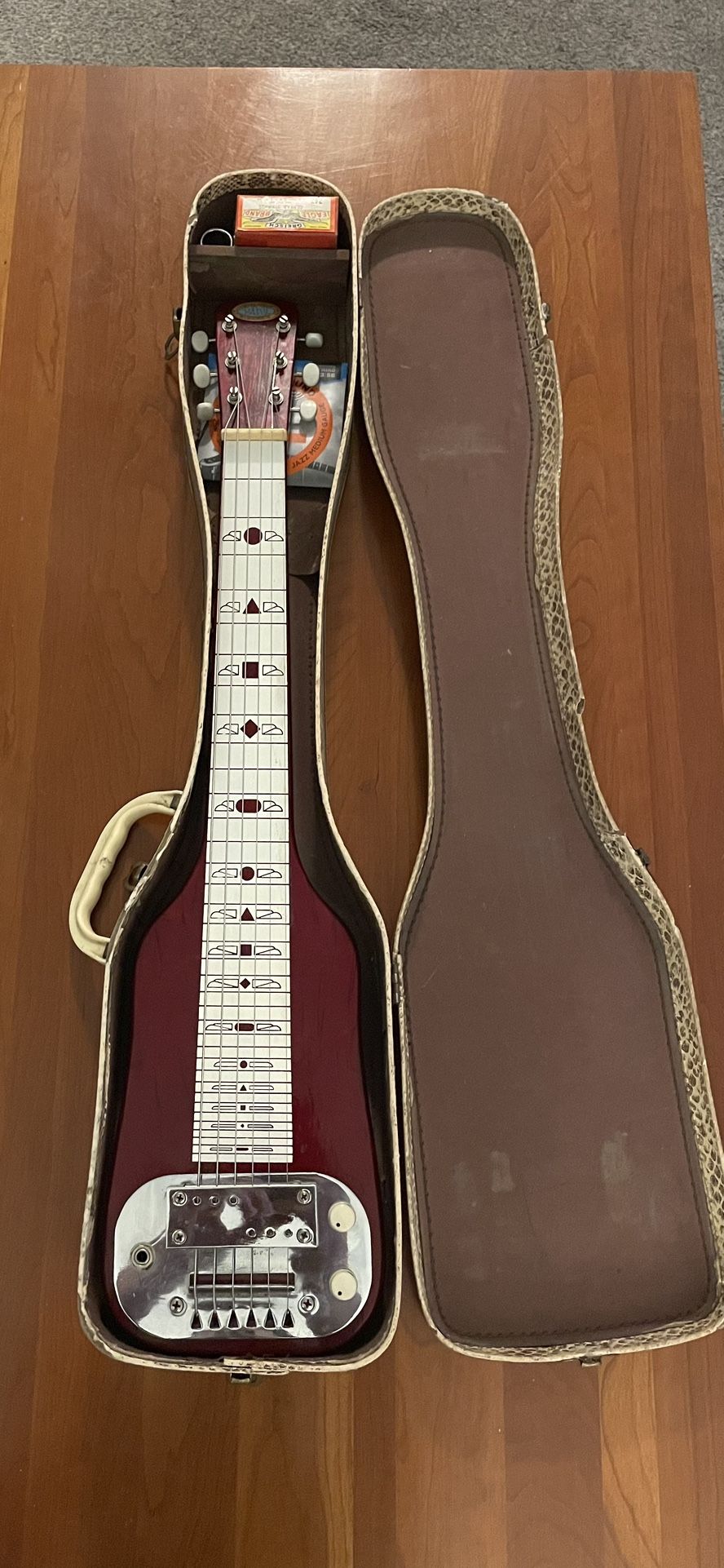 Oahu (Valco) Lap Steel Guitar