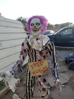 Hugz the clown
