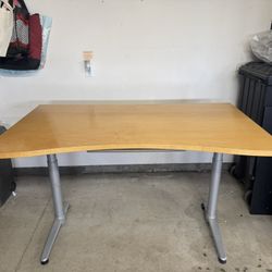 Office desk stand up or sit down adjustable height